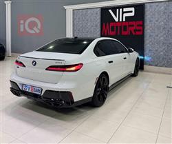 بي ام دبليو الفئة 7